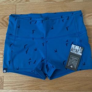 Oiselle O-mazing stride short mini